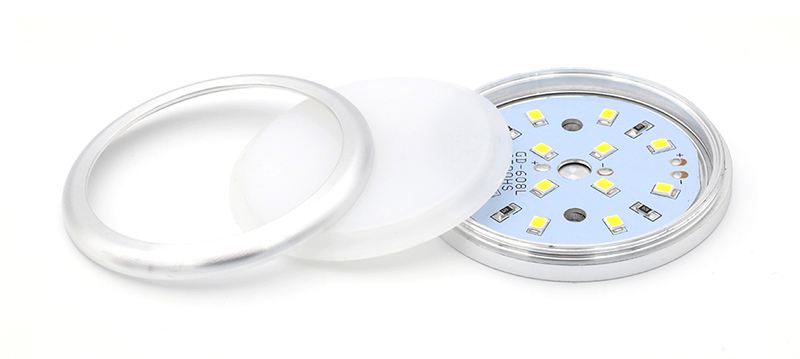 12 volt puck lights